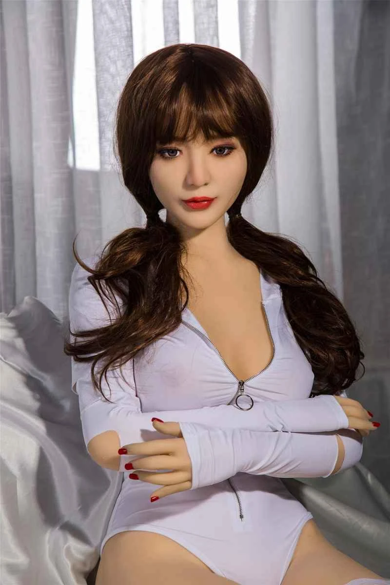 170cm/5ft7 G-cup TPE Sex Doll Review: Mallory by Qita Doll