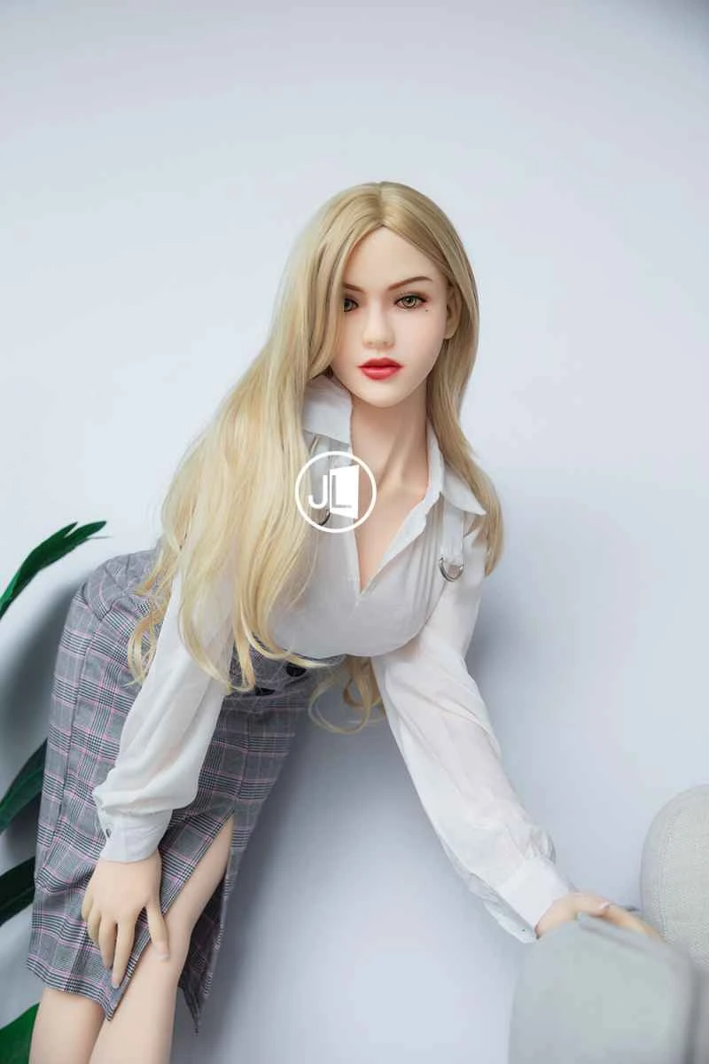 166cm/5ft5 C-cup TPE Sex Doll Nancy Review - Jarliet Doll
