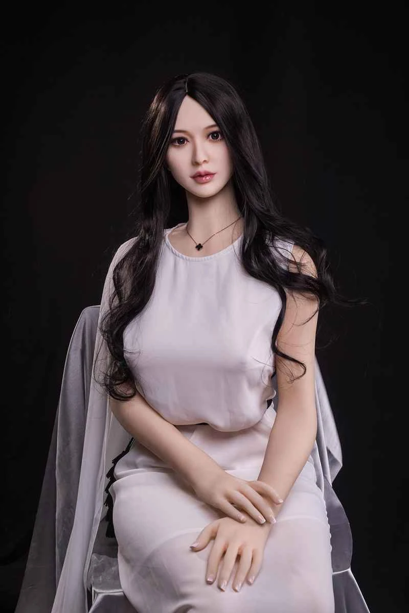 Comprehensive Review of the 168cm/5ft6 J-cup TPE Sex Doll Angelica by Qita Doll