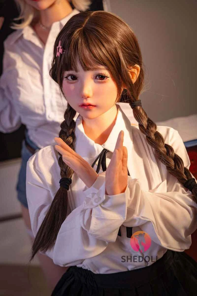148cm/4ft10 C-cup Silicone Head Sex Doll by Beizhi - A Comprehensive Review from SHEDOLL