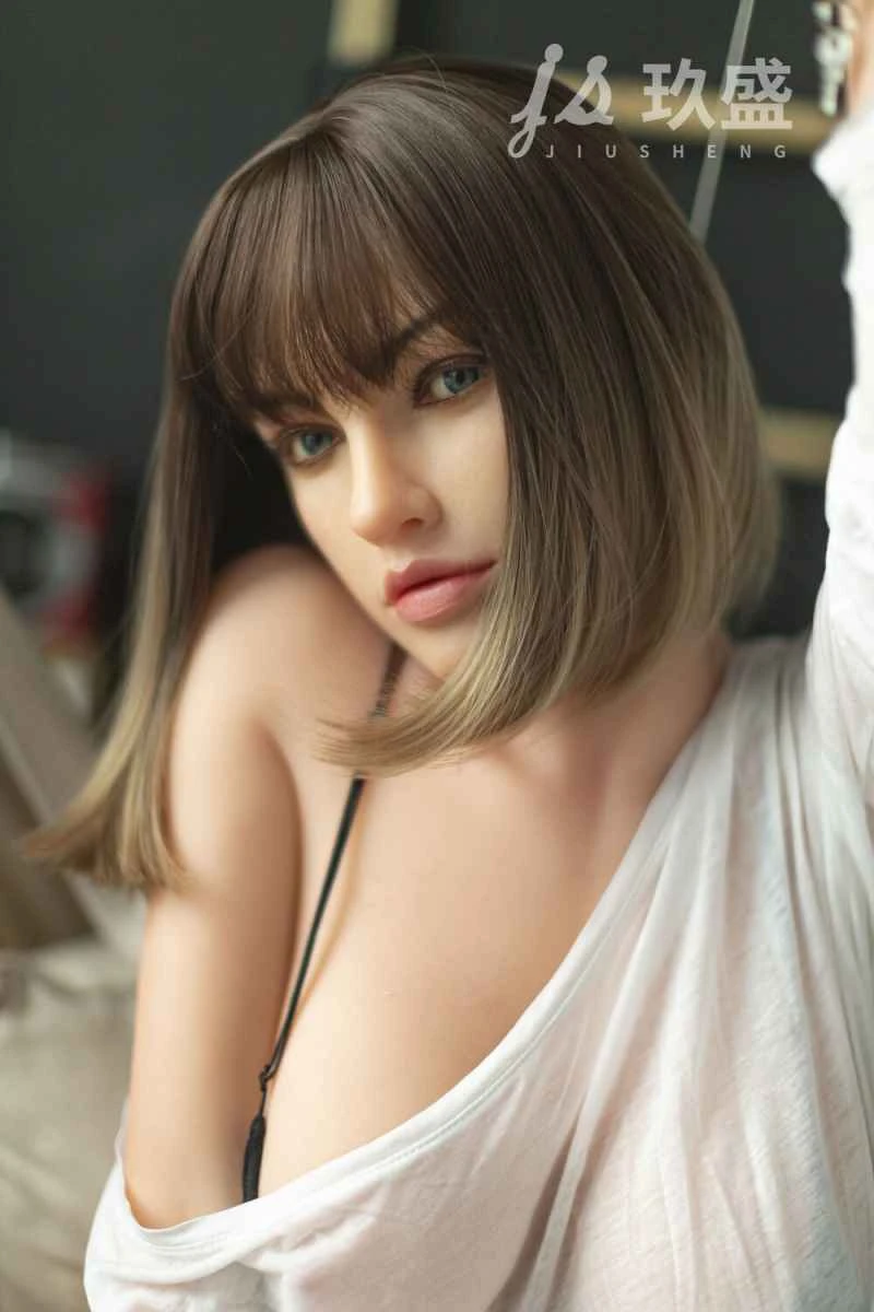163cm/5ft4 F-cup Silicone Head Sex Doll Review - Lisa by Jiusheng Doll