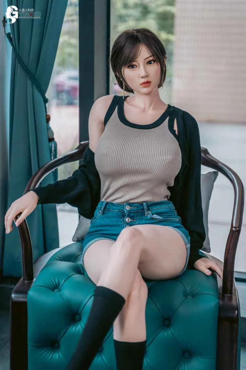 168cm/5ft6 F-cup Hyper Realistic Silicone Sex Doll Leyla Review - Gynoid Doll