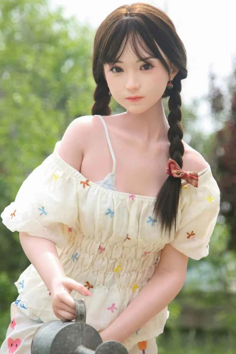 153cm/5ft B-cup Silicone Sex Doll - Mo by FanReal Doll: A Comprehensive Review