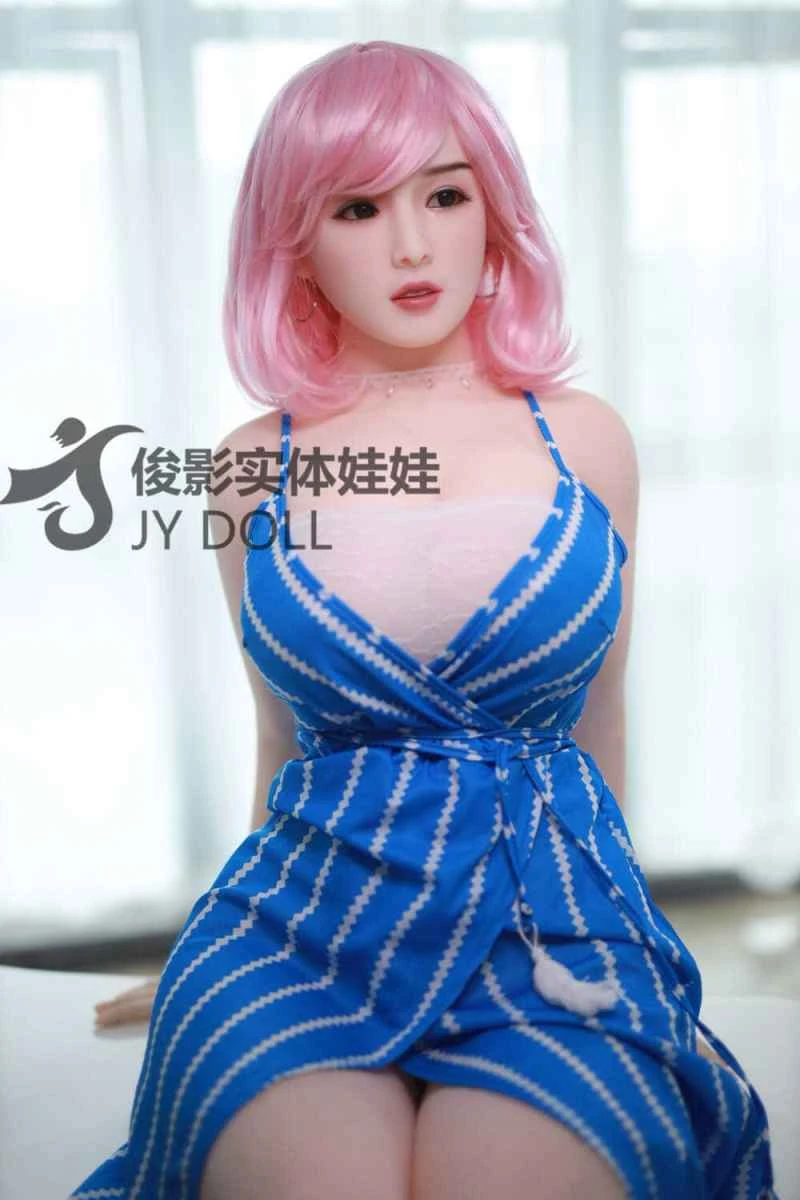 170cm/5ft7 H-cup TPE Sex Doll Review: Riva Lizzie by JY Doll