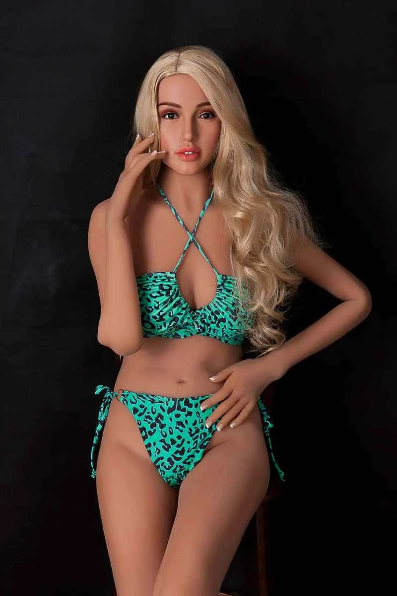 168cm/5ft6 C-cup Silicone Head Sex Doll Review - Tina Bronte by XY Doll