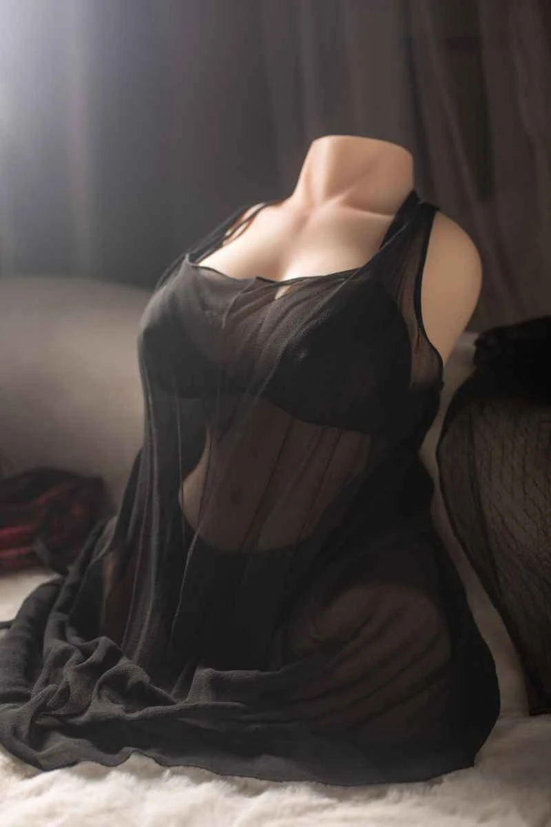 48cm/1ft7 3D Realistic TPE Torso Sex Toy with Gel-Filled Breasts and Constant Temperature Heating Feature