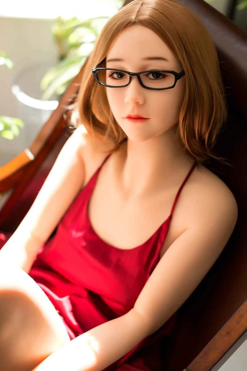 166cm/5ft5 C-cup TPE Sex Doll in Doggie Style - A Comprehensive Review of WM Dolls