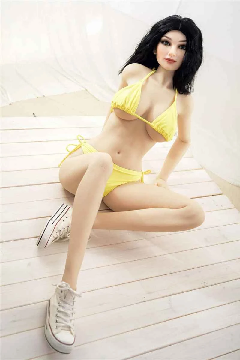 Irontech Doll's Hellani: A Comprehensive Review of the 169cm/5ft7 G-cup TPE Sex Doll