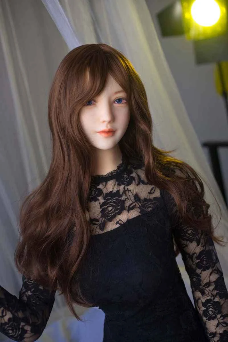 170cm/5ft7 H-cup TPE Sex Doll Review: Adriana by Qita Doll