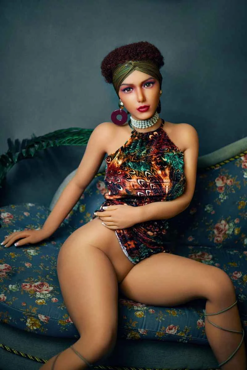 164cm/5ft5 H-cup TPE Sex Doll Review: Renee Owen by Irontech Doll