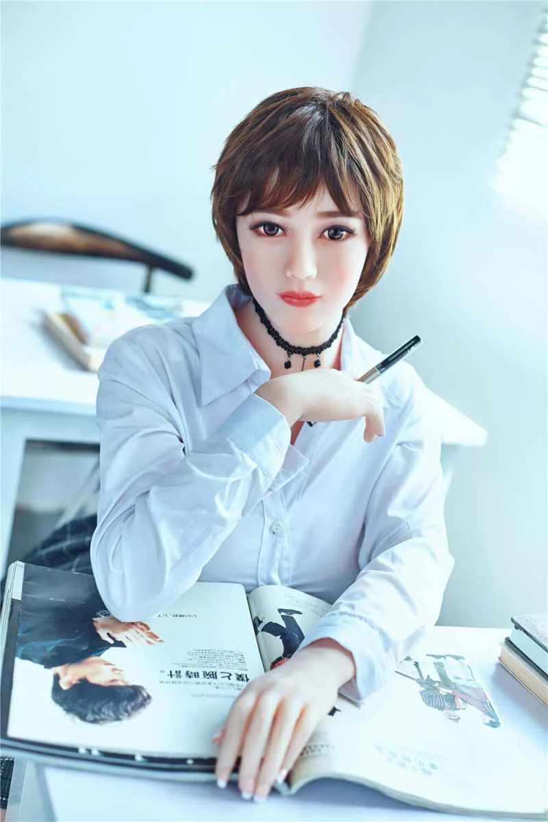 Irontech Doll's Fiona: A Comprehensive Review of the 159cm/5ft2 G-cup TPE Sex Doll