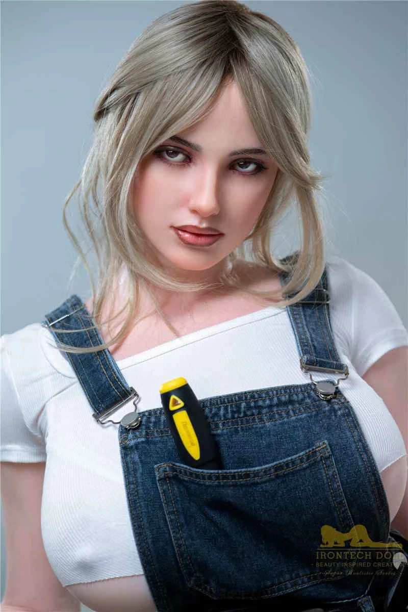 160cm/5ft3 I-cup Silicone Sex Doll Review - Madeline Jacob by Irontech Doll [In Stock, US Only]