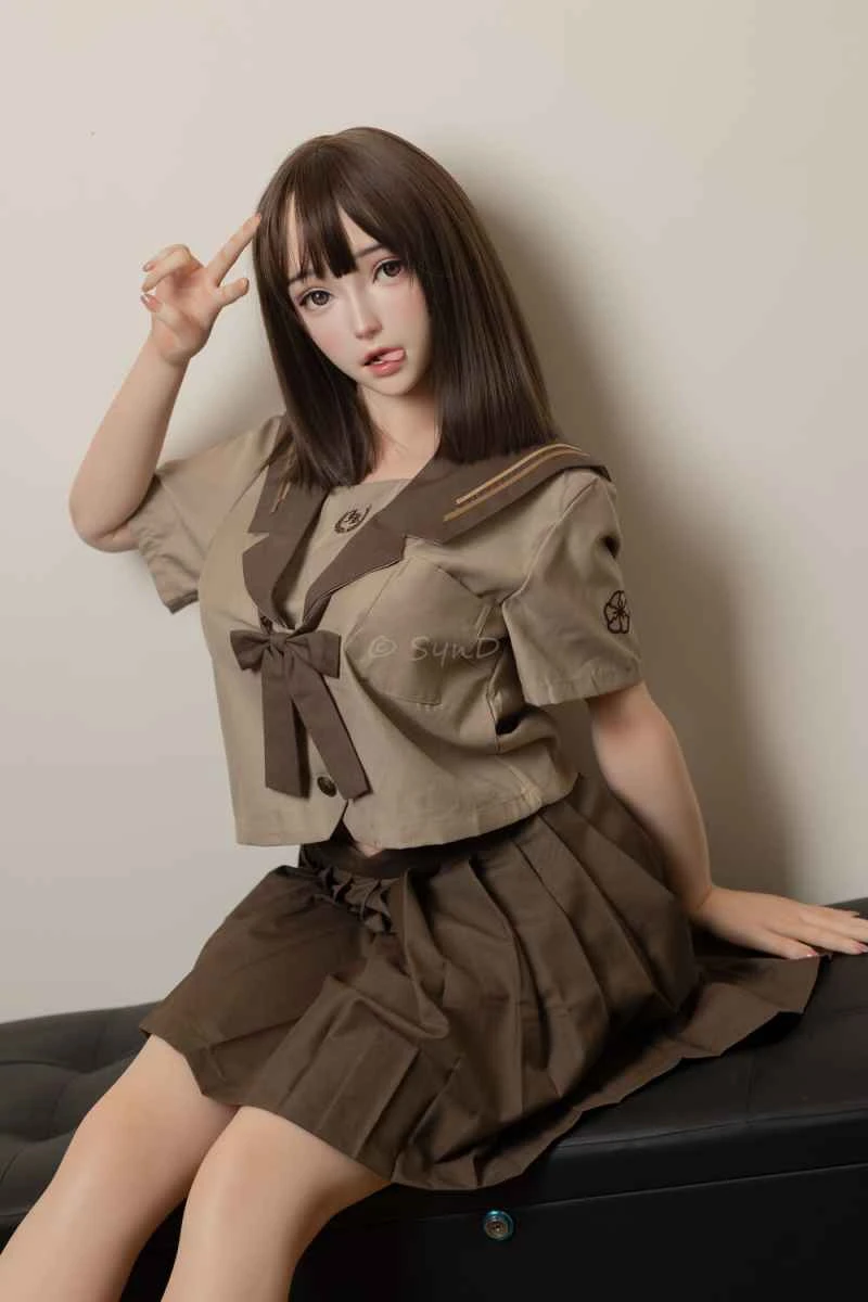 163cm/5ft4 C-cup Silicone Sex Doll Review - Liu Sisi by FUDOLL