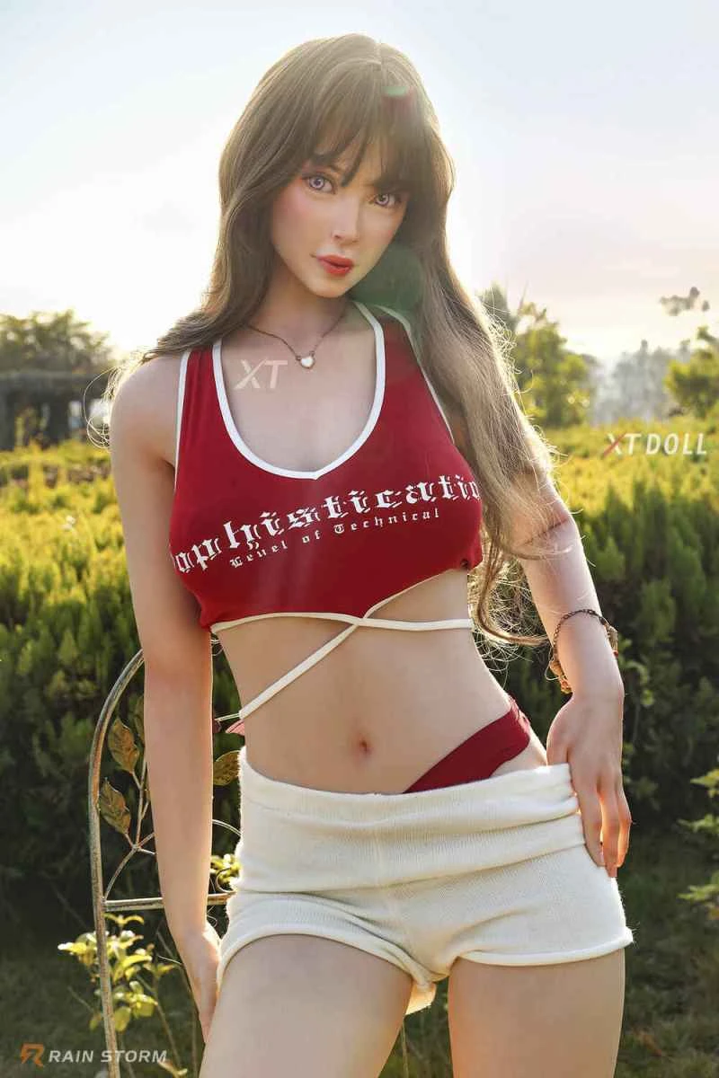 168cm/5ft6 C-cup Silicone Sex Doll Isabella Review - XTDOLL