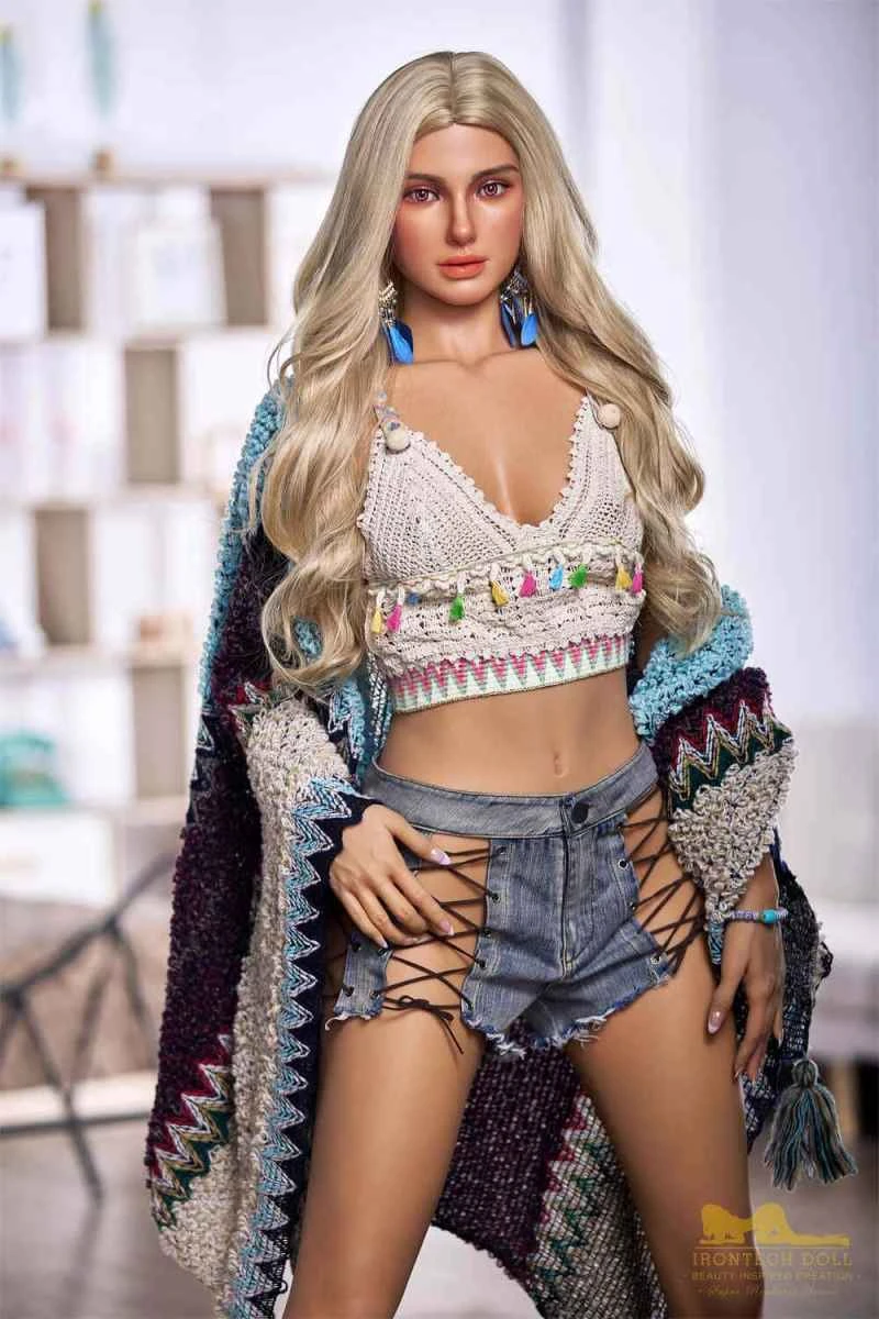 168cm/5ft6 B-cup Silicone Sex Doll – Luna