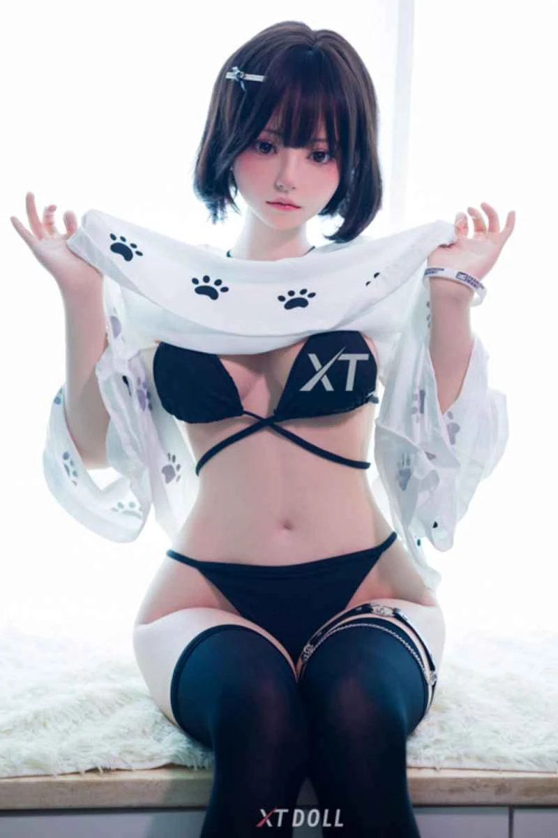 157cm/5ft2 D-cup Silicone Sex Doll Review - Akira by XTDOLL