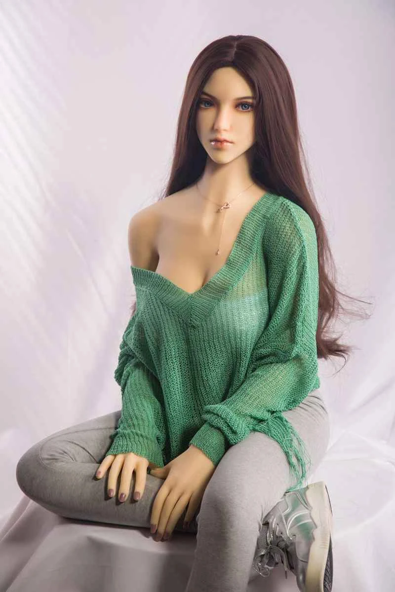 158cm/5ft2 G-cup TPE Sex Doll Review: Renita by Qita Doll
