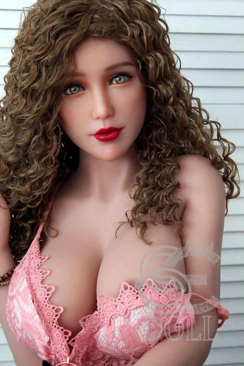 161cm/5ft3 F-cup TPE Sex Doll Review: Nina Pound by SEDOLL