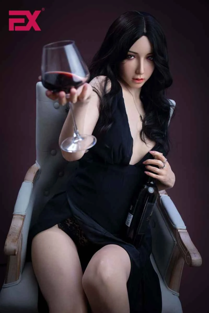 164cm/5ft5 E-cup Silicone Sex Doll Violetta Review: RealClone All-in-One by DS Doll / EX Doll