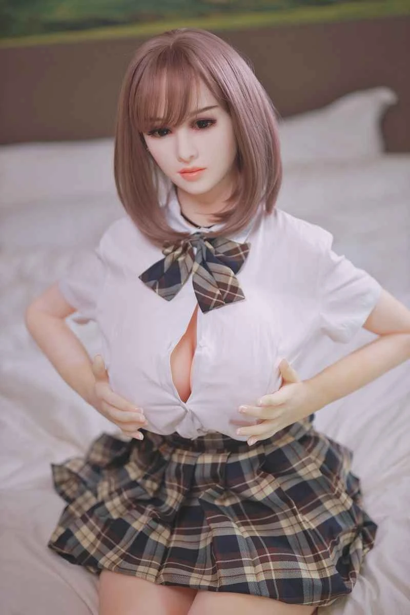 170cm/5ft7 H-cup TPE Sex Doll Review: Viola Guy by JY Doll