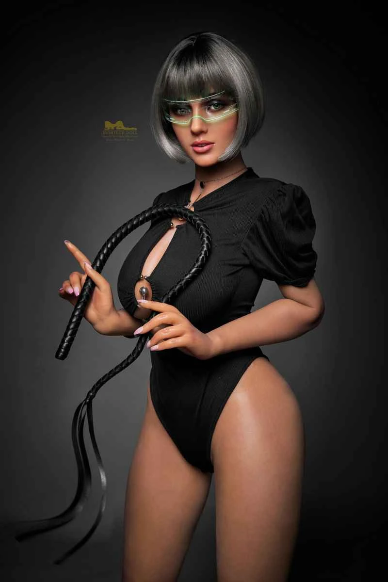 165cm/5ft5 G-cup Silicone Sex Doll Review: Letitia Nell by Irontech Doll