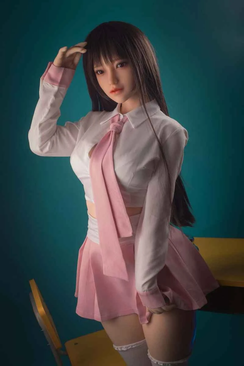 172cm/5ft8 G-cup Silicone Sex Doll - Zoe Guy Comprehensive Review - Sanhui Dolls